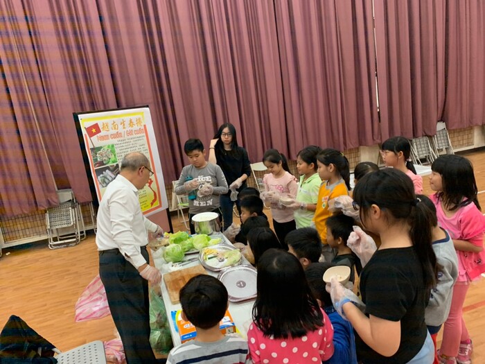 學習製作越南生春捲